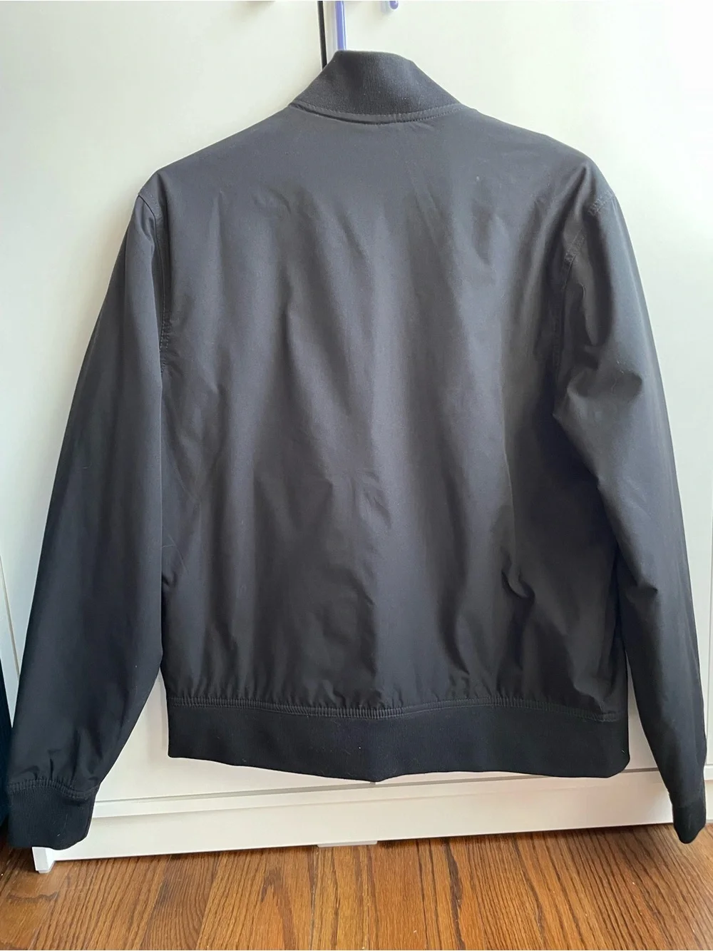 Banana Republic Men's Black Zip-Front Bomber Jacket